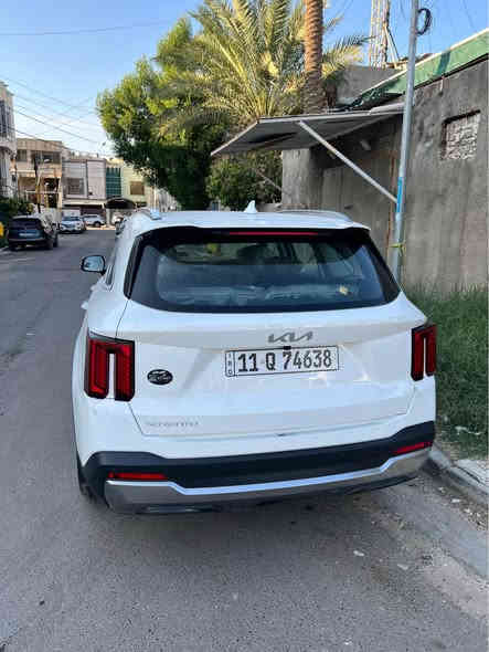 السلام عليكم كيا سورنتو  2025 ضمان شركة اكدال ماشية ٨ ألف ٦ سلندر بانوراما ويل ١٩ مكان السيارة الكاظمية السعر 33,500$ هاتف *********** بغداد
