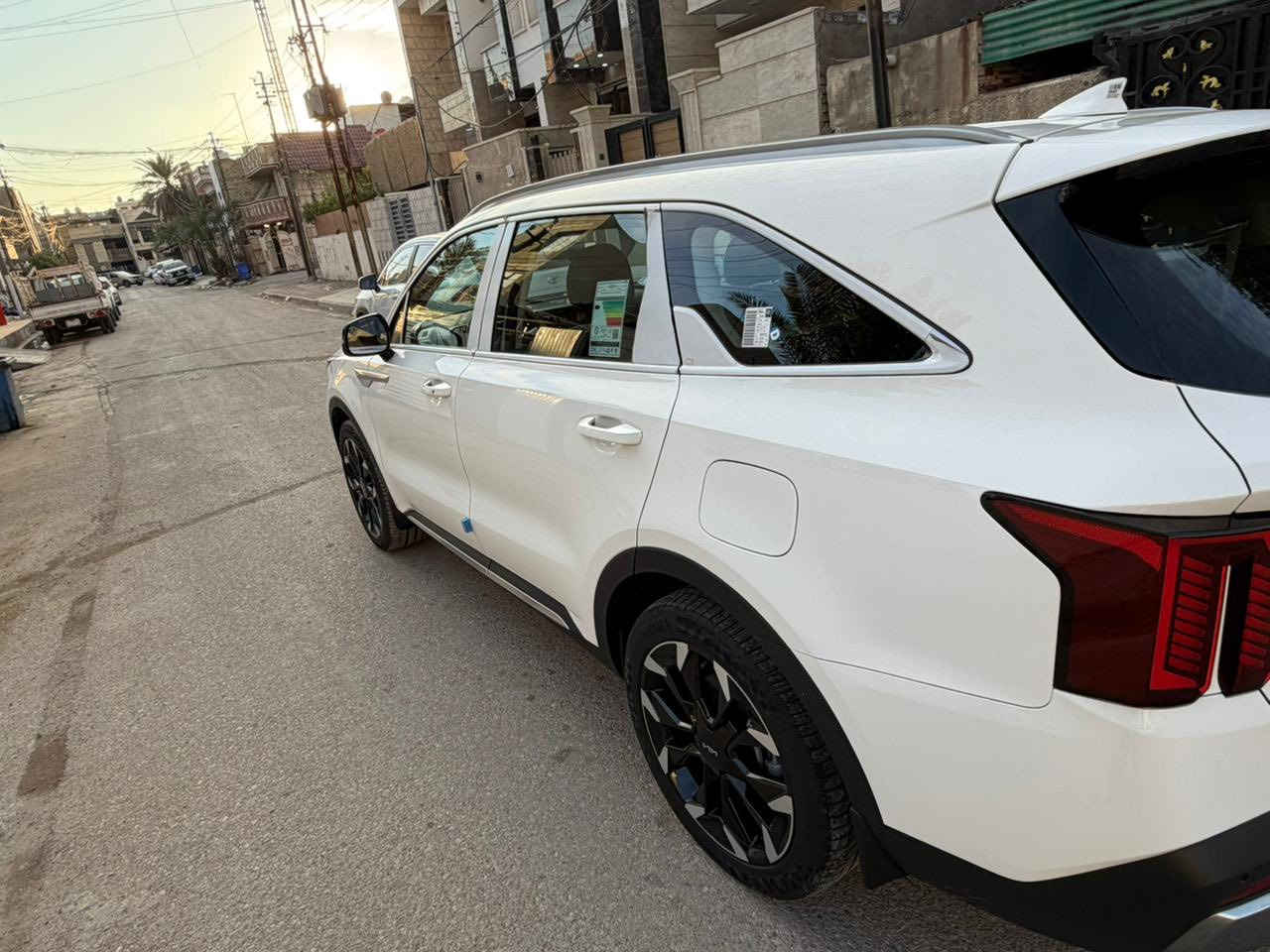 سلام عليكم كيا سورنتو 2025 سياره ضمان الدولي و بعده بل ضمان و بيه تبديل دهن سياره مال بيت جديده   312 ورقه و بيه مجال حق الجيه سته سلندر الهاتف ***********
