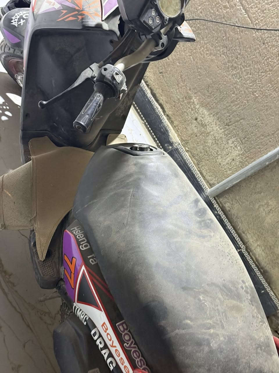 سلام عليكم سكنس جبلي متروكه البيع ما بيه نقص  كهربائيات  كله شغاله باقي التفاصيل خاص شغاله عنواني ناصريه مركز تضحيه*********** واتساب
