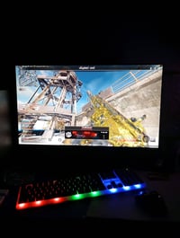 شاشة ألعاب • سامسونج • ٢٧بوصة ٧٥هرتز