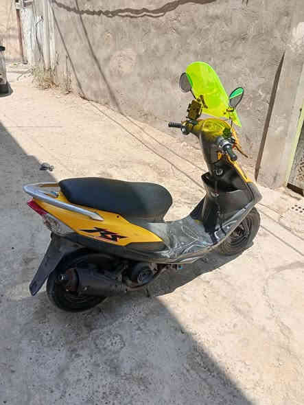 السلام عليكم 
للبيع ماكس عدلة مع كفر اصلي وتجارب ختم واحد مع المحرك مثل ما موضح بالصور محرك ممفتوح هندر و نكره سلف 
السعر 650 الف 
مكاني بياع الشرطة الخامسة ***********
