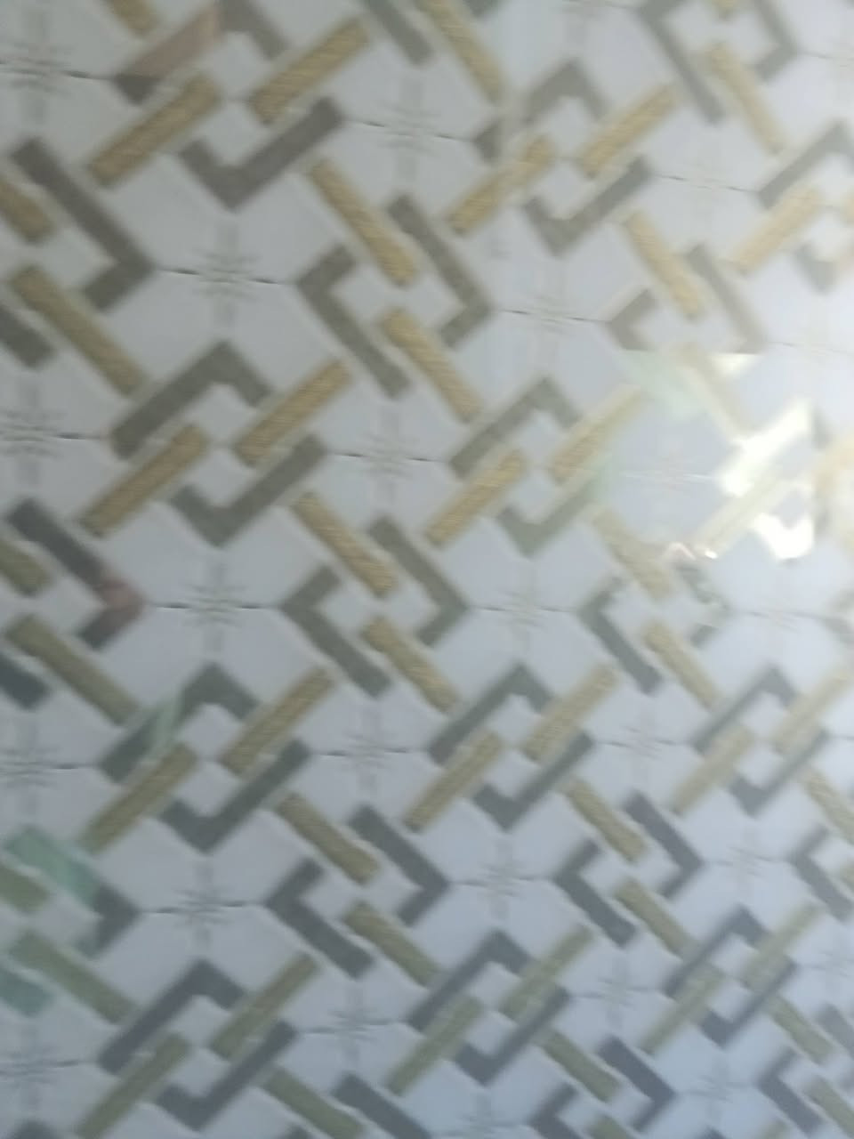 رشيد لكافه أعمال الزجاج العنوان حي السفير***********
