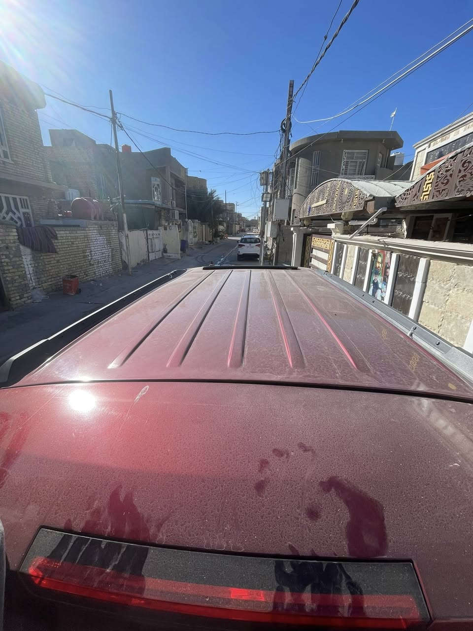 السلام عليكم سيارة تاهو للبيع موديل 2018 فول واحد على واحد فتحه مقاعد كهرباء منفصله ٧ راكب تحكم ستيرن جنطه كهرباء وشفط شاشه بيها نص جاملغ خلفي صبغ السياره كير محرك صدر حداديه كفاله عامه خير من الله مكاني كوت الخاجيه شارع 40 الشراي يتصل على هذا الرقم بيع أو مراوس *********** ملاحظة السعر (340)
