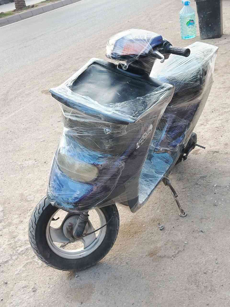 سلام عليكم دراجه لبيع كامل كلشي شغال مكاني كركوك السعر 150وبي مجال شراي تعال خاص او  خابر ***********
