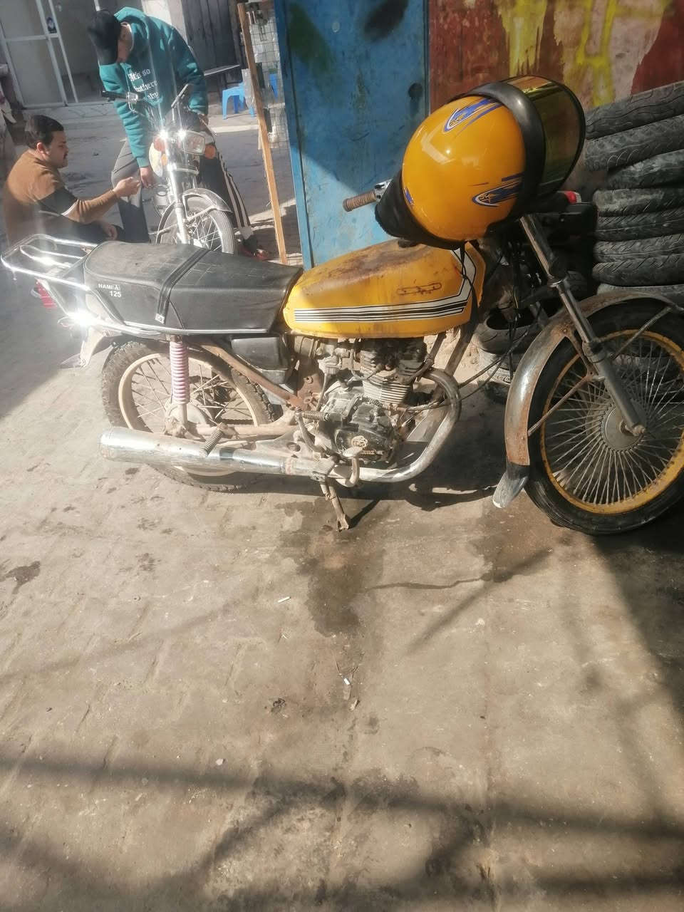 سلام عليكم دراجه للبيع 4 كير مديل 15 وراق صوليه الدراجه مجفته مره 1 مكان طويريج كربلاء المقدسه سعر 350 قفل ***********  ***********
