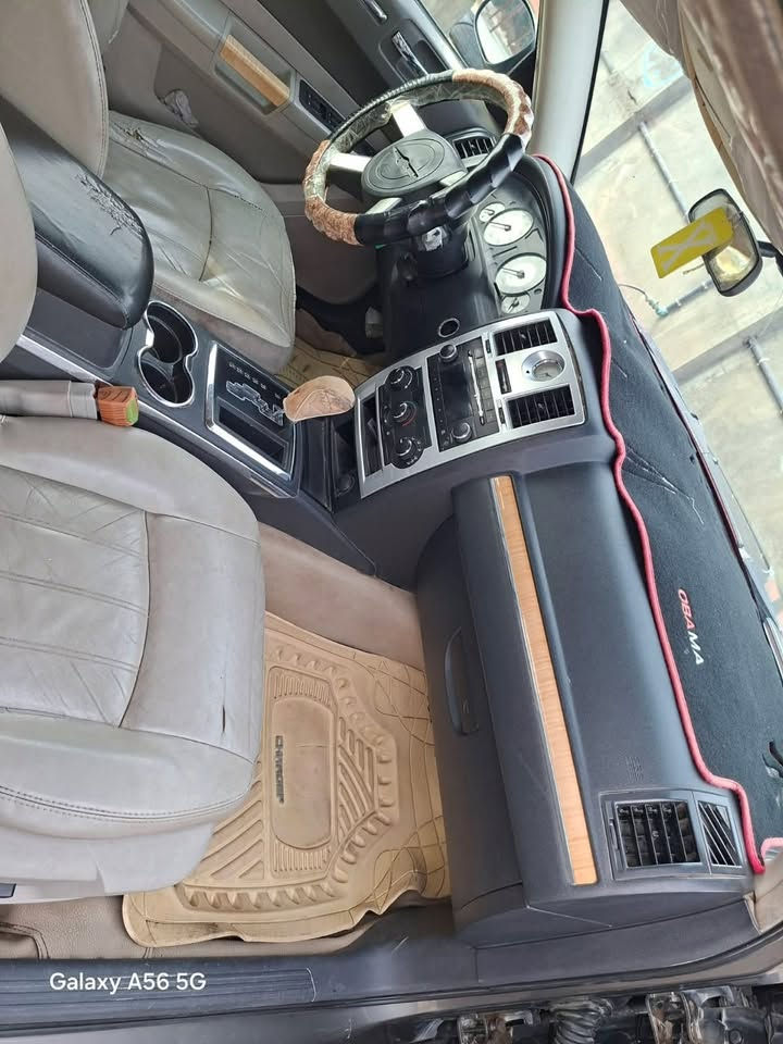 للبيع اوباما 2008 كلين كلين بدون قطرة صبغ
بدون نقص شغل واطلع سيارة باسمي  مكينة v6 3500 

سعر 105

***********
