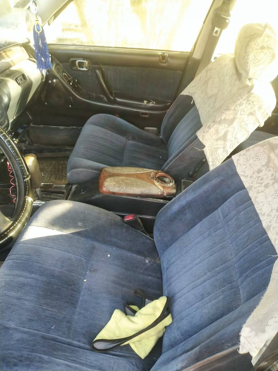 سيارة رنب موديل 94 سياره حلوه بسمي رقم انكليزي سنويه 30 رقم بغداد مكفوله من ضربه وكصه وعيب شرعي ورسميات ومكينه شرط الفحص سعر 58مكاني نجف حيدريه ***********
