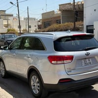 سورنتو 2016 امريكي ماشيه 110 سبعه راكب حادثها جزء من الدعاميه الاماميه...