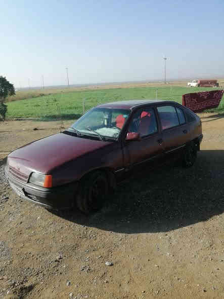 السلام عليكم...
السعر ٢٣$
كاديت ٩١ حجم ١٦ جنطه 
بأسمي. ***********
