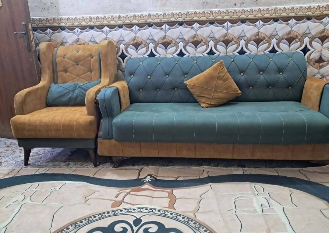 السلام عليكم تخم 10مقاعد نظيف السعر 350وبي مجال بسيط الاتصال على ***********
