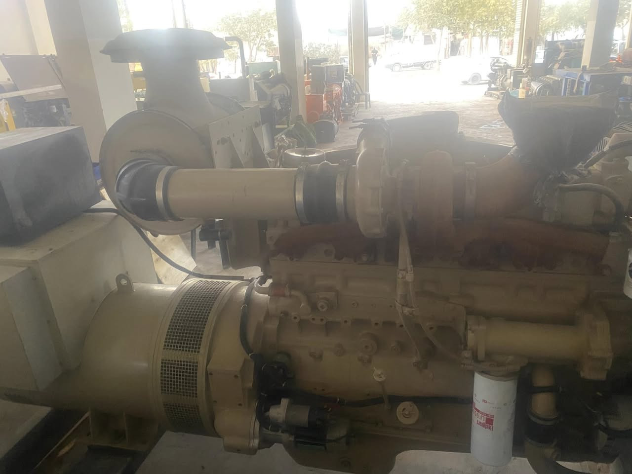 لبيع مولده كمز ٣٢٥ كيفي مامشتغل بل عراق بلادي الاتصال ***********
