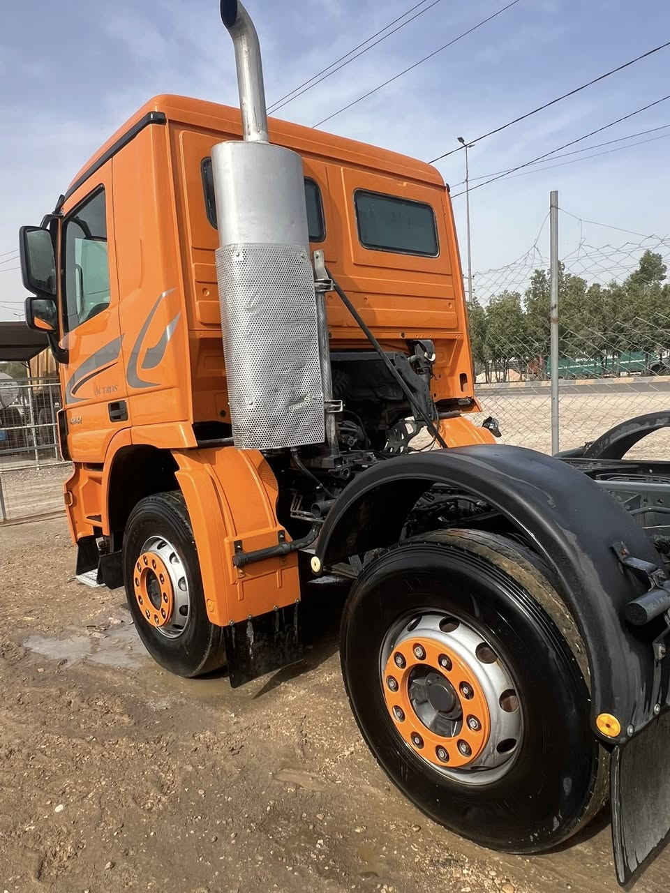 السعر ٥ وبيه مجال موديل ٢٠١٢ وارد صيني كير فتيس بعده طويله مكان بابل معرض ابو عمار المعموري الاستفسار ***********
