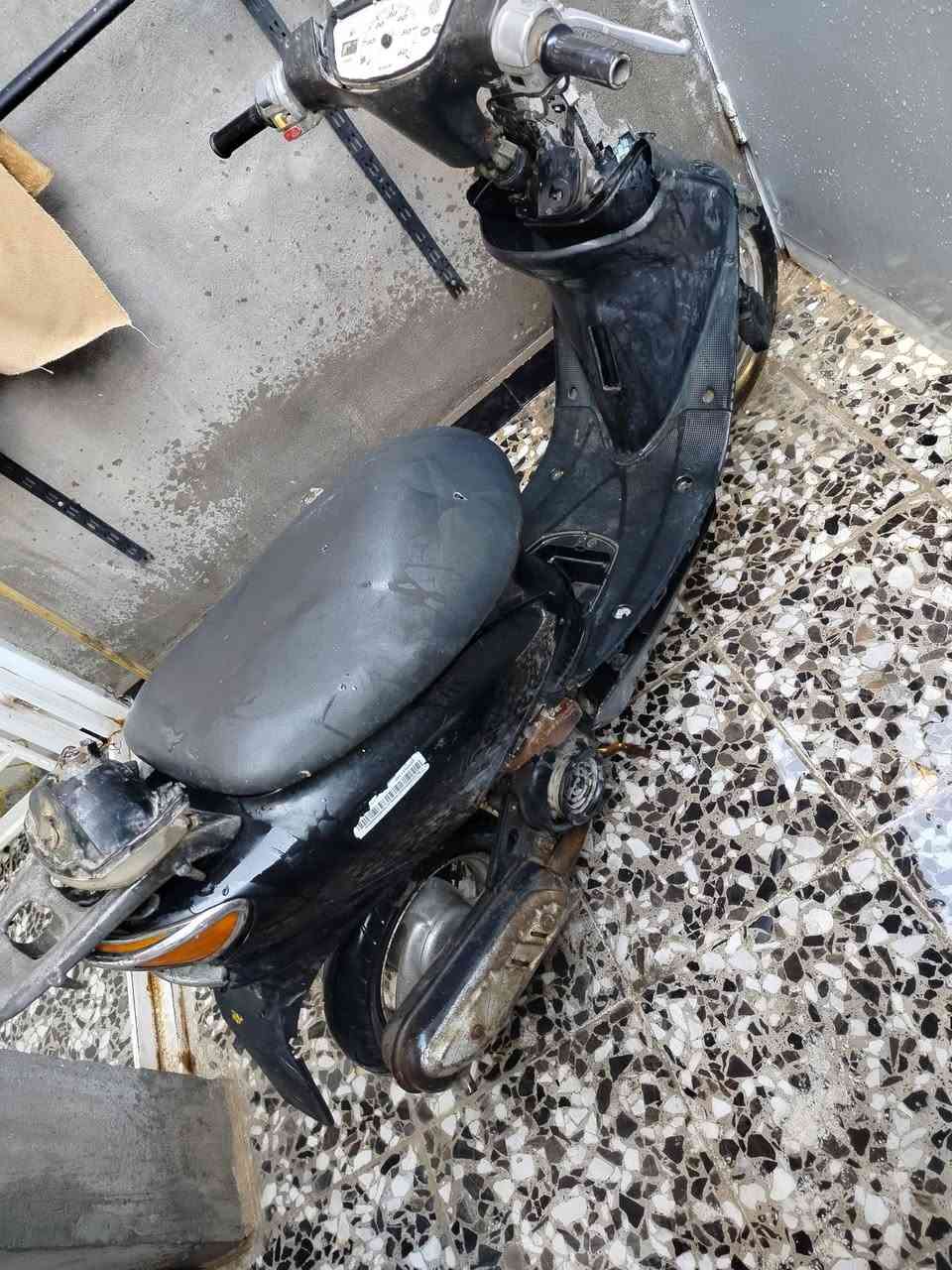 سلام عليكم دراجه للبيع حصفوريه شغاله السعر 75 للاستفسار ***********
