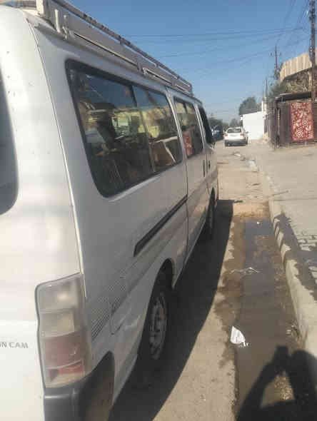 سلام وعليكم نيسان يروفان موديل 2010صفحه الطويلة مصبوغه والباقي كفاله ومكينه محوره  ففتي ***********
