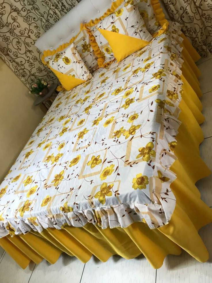 يوجد خياطه حسب الطلب فرشات دشاديش سويتات تراكات حسب طلب بنات تحب تواصل معنا عبر  *********** بسعار مناسبه
