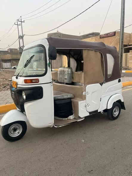 سلام عليكم تكتك 22شهر. رقم وسنويه كربلاء نكليزي هزه جديده كفاله بيه شويه بارد بصفحه وباقي كله كفاله عامه
مكاني بغداد البياع شرطه الخامسه ***********
