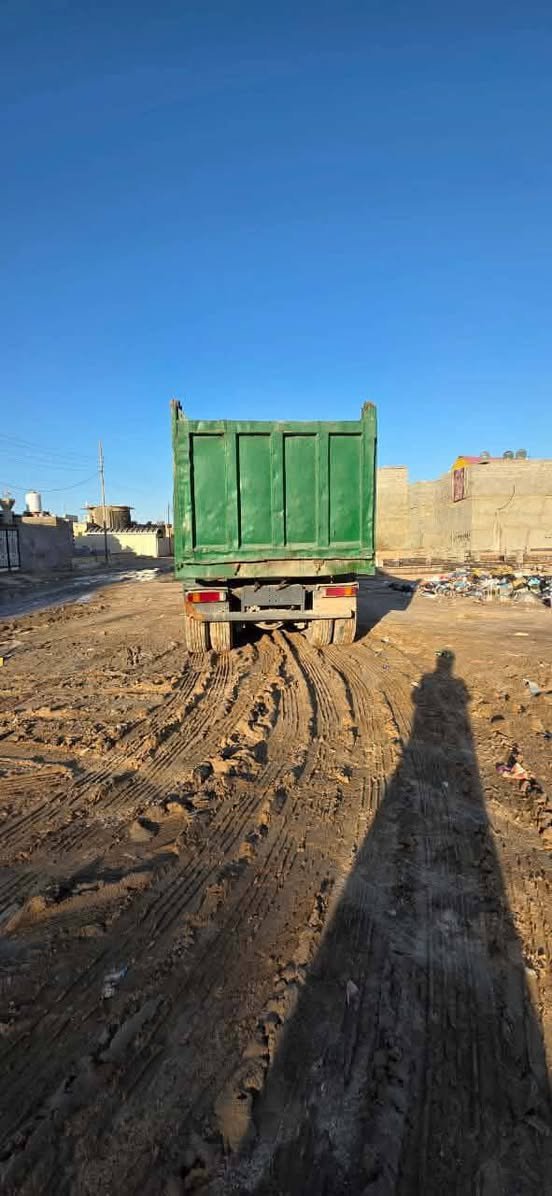 سلام عليكم سكانيا 1994 كير 4/4 رقم ذيقار تخم تاير جديد كهربائيات شغالهوالمكينه 6 بصره شط العرب   ***********
