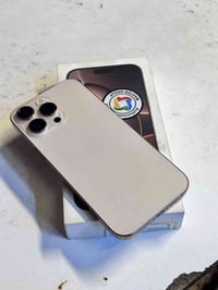 آيفون ١٦ برو ماكس • بطارية ٩٣٪ • ضمان ماستر