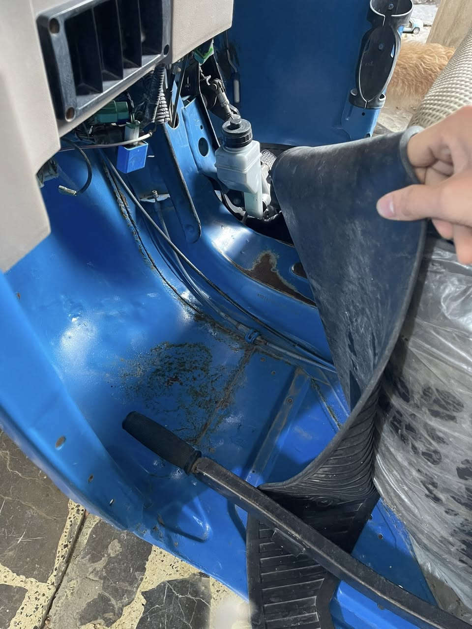 تكتك عشرين 2020 للبيع مكاني الدوره رايدهه 6100 شوفت عينك بيهه شخص وضربات بلجاملخ وبيهه زرف بلفشكه ينزل منهه دهن  ولتكتك غير هيج مابيهه شي الكلجات جديده شركه


**إذا كنت صاحب هذا الإعلان وتريد حذفه لأي سبب، رجاءا أرسل رسالة إلى الدعم الفني**