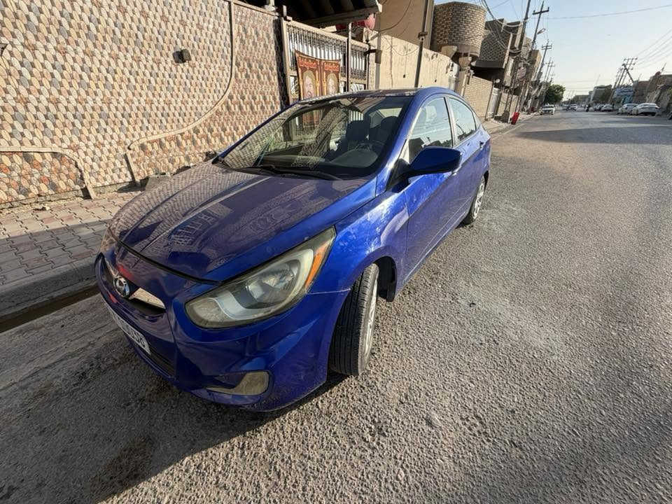 اكسنت امريكي 2014 بيها اربع قطع صبغ بلا دواخل سياره جاهزه للاخير متصرف عليها اي شي مسوي ادامه كامله الها حداديه ومكينه السعر 75 بيها مجال قليل ***********
مكان السياره النجف
