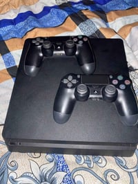 ٣ PS4 • زوج كنترول اوريجينال • سيديّات العاب