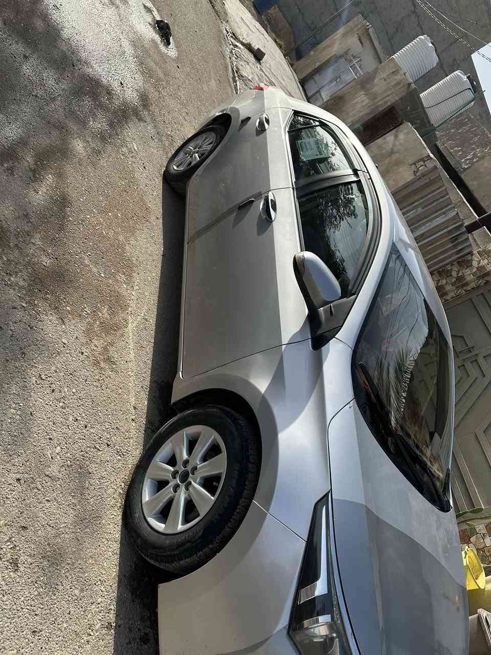 كرولا موديل 2015 خليجيSE  حجم المحرك 2.0
السعر 145 ورقه  بيها مجال بسيط

السونار بالصور بدون صبغ فقط بارد

كير ومحرك كفاله

رقم اربيل باسمي سنوية لل2027

مكان السيارة ديالى المقدادية 

رجاءاً الي مو شراي يعبر المنشور بتعليق حلو يليق بي

للاستفسار ***********

ملاحظه اقبل المراوس بسيارة اقل حسب القناعه ❤️
