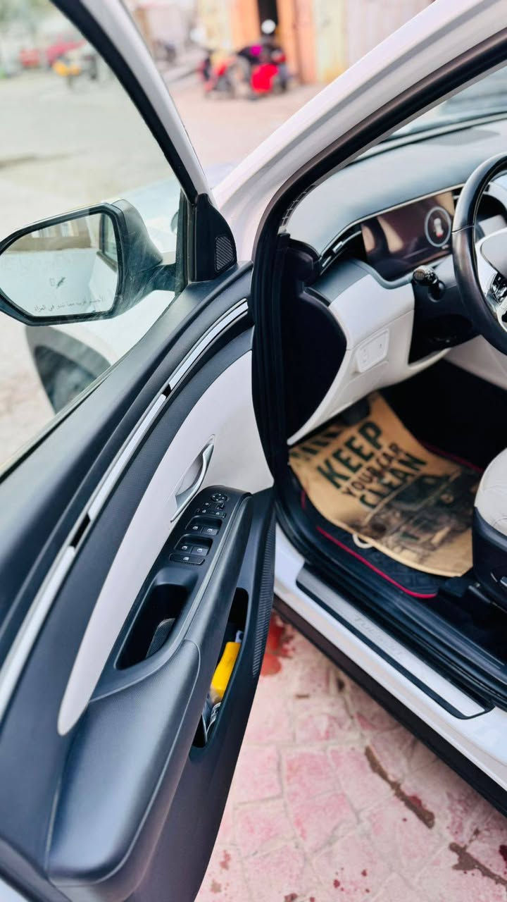 توسان ٢٠٢٣
لون ابيض
خليجي
مكفولة عام
مواصفات الخليجي معروف 
السعر (٢١٥) بيها مجال شي قليل
مكان السيارة بغداد
(***********)
