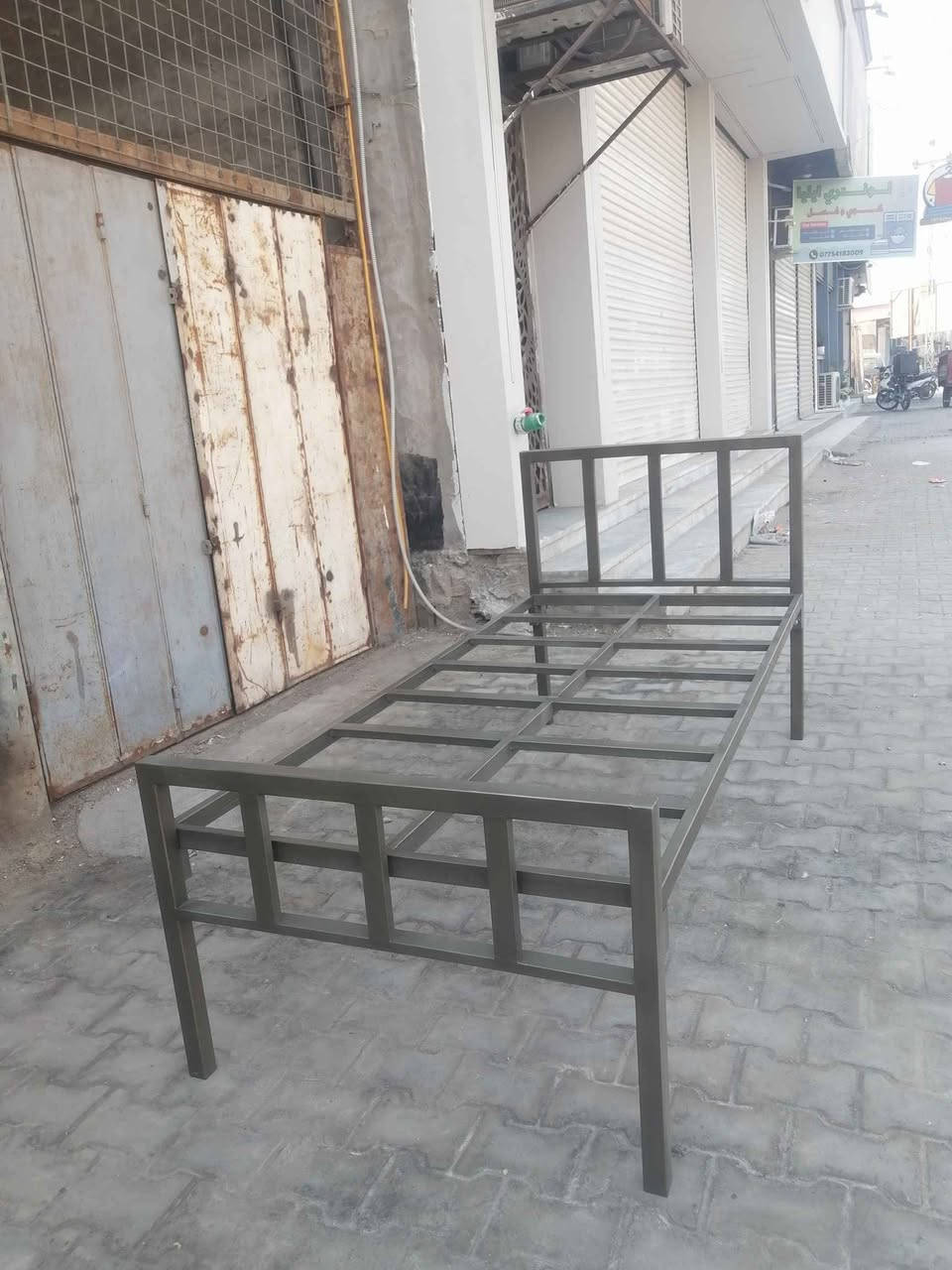 يتوفر لدينا سريد نفر  وسرير طابقين تفصال ثقيل عنوان ابي خصيب منطقه السبيليات مقابيل قاعه السبيليات للمناسبات علوه سيد علي للستفسار مراسله ع الخاص *********** البصرة, العراق
