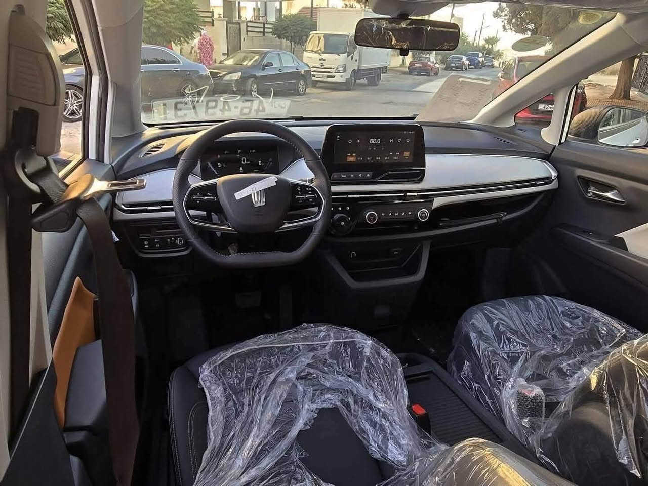 بيسوون e05 2023 
زيرو مع كفالة البستنجي ٣ سنوات 
مع شاحن متغير 
بالشحنة الواحدة 420 ك 
محرك كهربائي بقدرة 100 kw
مدخل واحد منزلي ومحطة فقط 
الموقع الحرة الزرقاء 
❤️❤️ 
للتواصل والاستفسار 0787854374
كاش او معاملة بنك فقط 
لا يوجد اقساط


**إذا كنت صاحب هذا الإعلان وتريد حذفه لأي سبب، رجاءا أرسل رسالة إلى الدعم الفني**