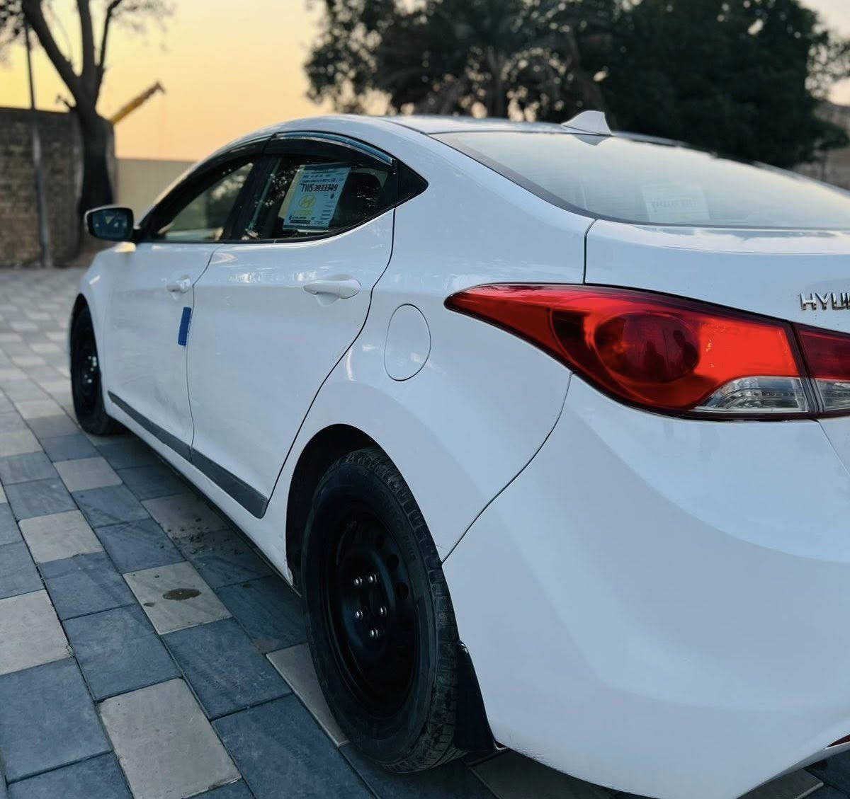 النترا  موديل  2013  مكينه و كير و حداديه و تبريد كفاله وارد خليجي  رقم بغداد تحويل مباشر 
السعر 87 وبيه مجال بصيط حجم المحرك 
1800 دوش ملاحضه السياره جاهزه من كلشي 

‭0776 463 8092‬
