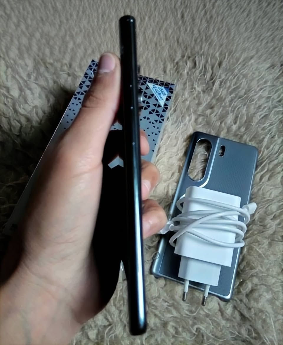 تكنو كامون 40برو 5g 
جهاز نظيف مابي اي عيب مابي خدوش او فطر بعده كارتونه وتاخذه هوه ملحقاته وصارلي فتره من ماخذه ماتجاوز  3 اسابيع سعره 300


**إذا كنت صاحب هذا الإعلان وتريد حذفه لأي سبب، رجاءا أرسل رسالة إلى الدعم الفني**