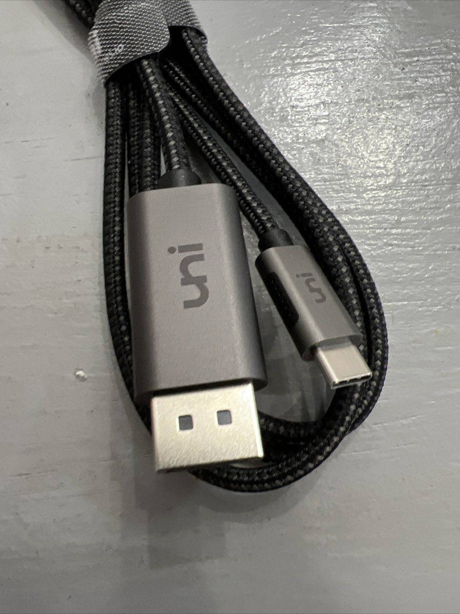 كيبل تايبسي الى HDMI بدقة 8k

بطول تقريباً 2 متر مدرع

13 الف


**إذا كنت صاحب هذا الإعلان وتريد حذفه لأي سبب، رجاءا أرسل رسالة إلى الدعم الفني**