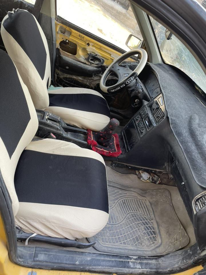 السلام عليكم بيجو روى 2009 سنويه صاقطه كير ومكينه مكفولات مابيه نقص السعر 9 وبيه مجال للتصال ***********
