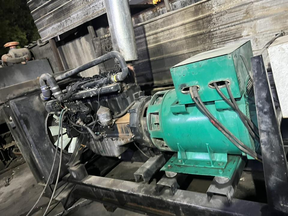 سكانيه95 بم كهرباي بلادي
توليد350 كيفي لمولد مربوطه عله حمل حالين650 كيفي سعر65بغداد ***********
***********
