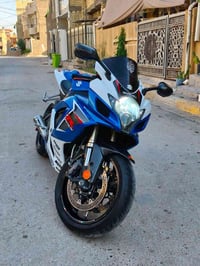 للبيع جكسر مديل 8 مكينه 750 اوراق اصوليه مكمركه متفوع كمرك .  دراجه كف...