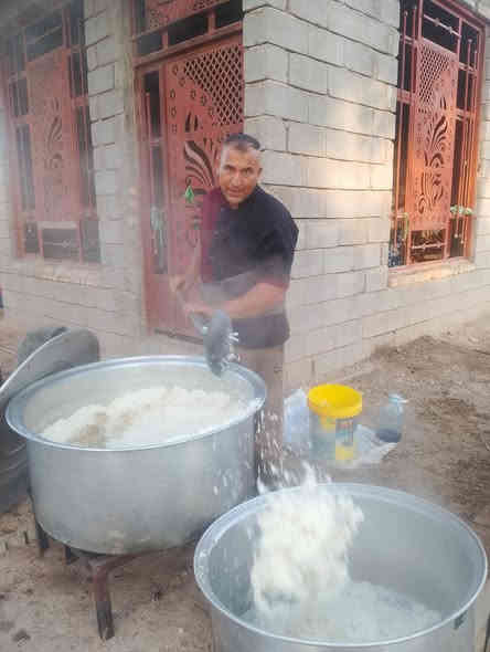 السلام عليكم الطباخ كرار التميمي طباخ كافت المناسبات بسعر مناسب الخدمت ابنا هلي وناسي في غضاء العزيزية علمن معه كامل معدات الطبخ كدوره طباخات تصلو بل رقم***********
