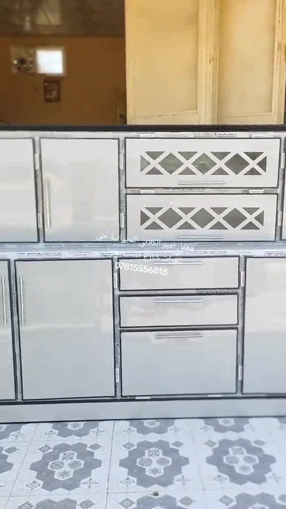 ديكورات بركات الأمير الديوانية شارع الصب للكاونترات ابواب بيبيتي محجرات شغل عل حسب الطلب ***********
