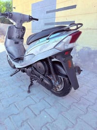 دراجه • حاويه • نضيفه