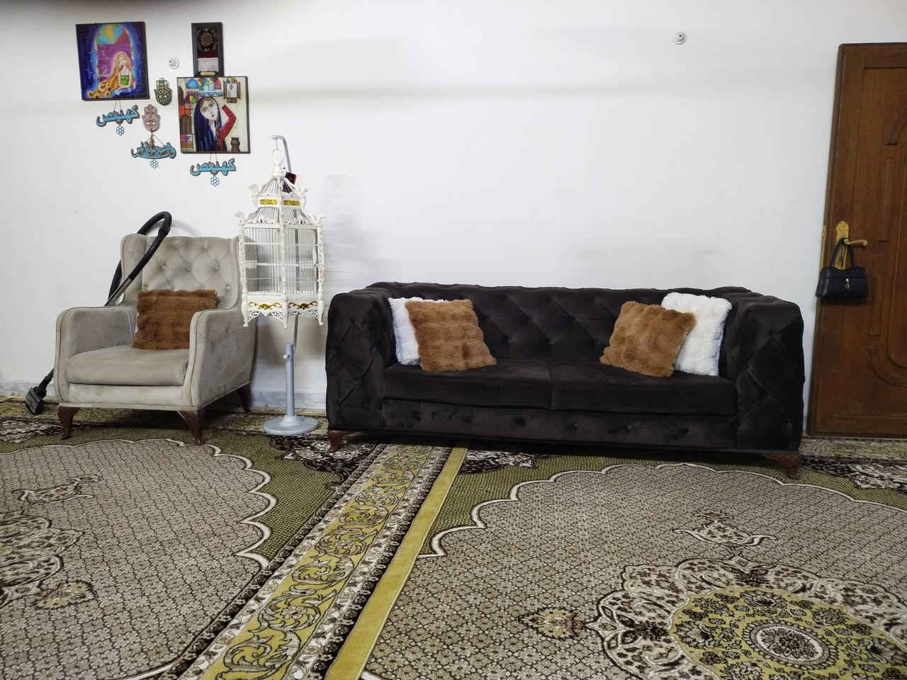 تخم عشر مقاعد للبيع اي استفسار على الخاص


**إذا كنت صاحب هذا الإعلان وتريد حذفه لأي سبب، رجاءا أرسل رسالة إلى الدعم الفني**