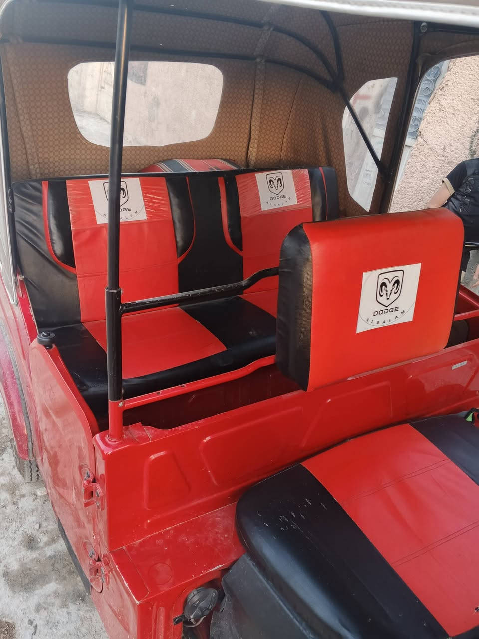 تكتك 21 شهر 10 رقم انكليزي بيها صفحه 
لا تنقيص ولا تبخير السعر 8250 بيها مجال بصيط *********** بغداد العبيدي
