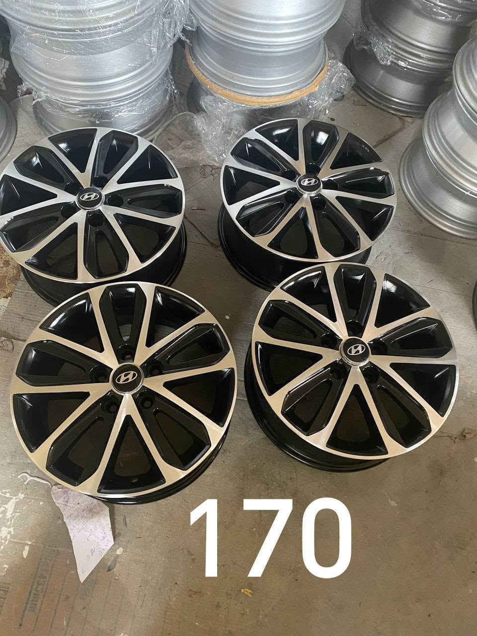 جنطات كوري وياباني للبيع او للبدل
السعر داخل كل صوره
قياس ١٦
0795816373


**إذا كنت صاحب هذا الإعلان وتريد حذفه لأي سبب، رجاءا أرسل رسالة إلى الدعم الفني**