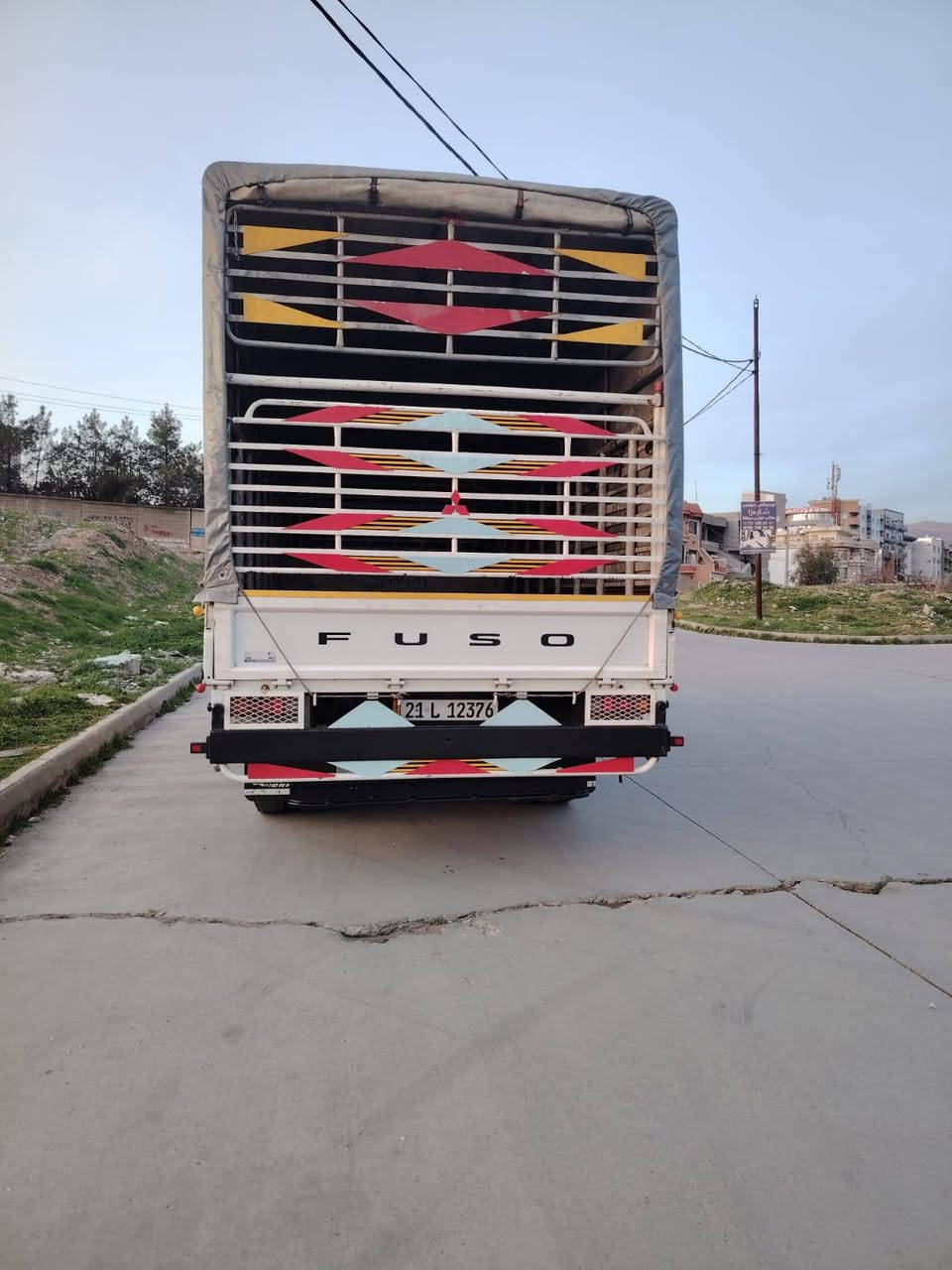 كنتر موديل 2025  ماشيه 130 حقيقي السياره كفاله عامه تحويل مباشر للاستفسار ***********
