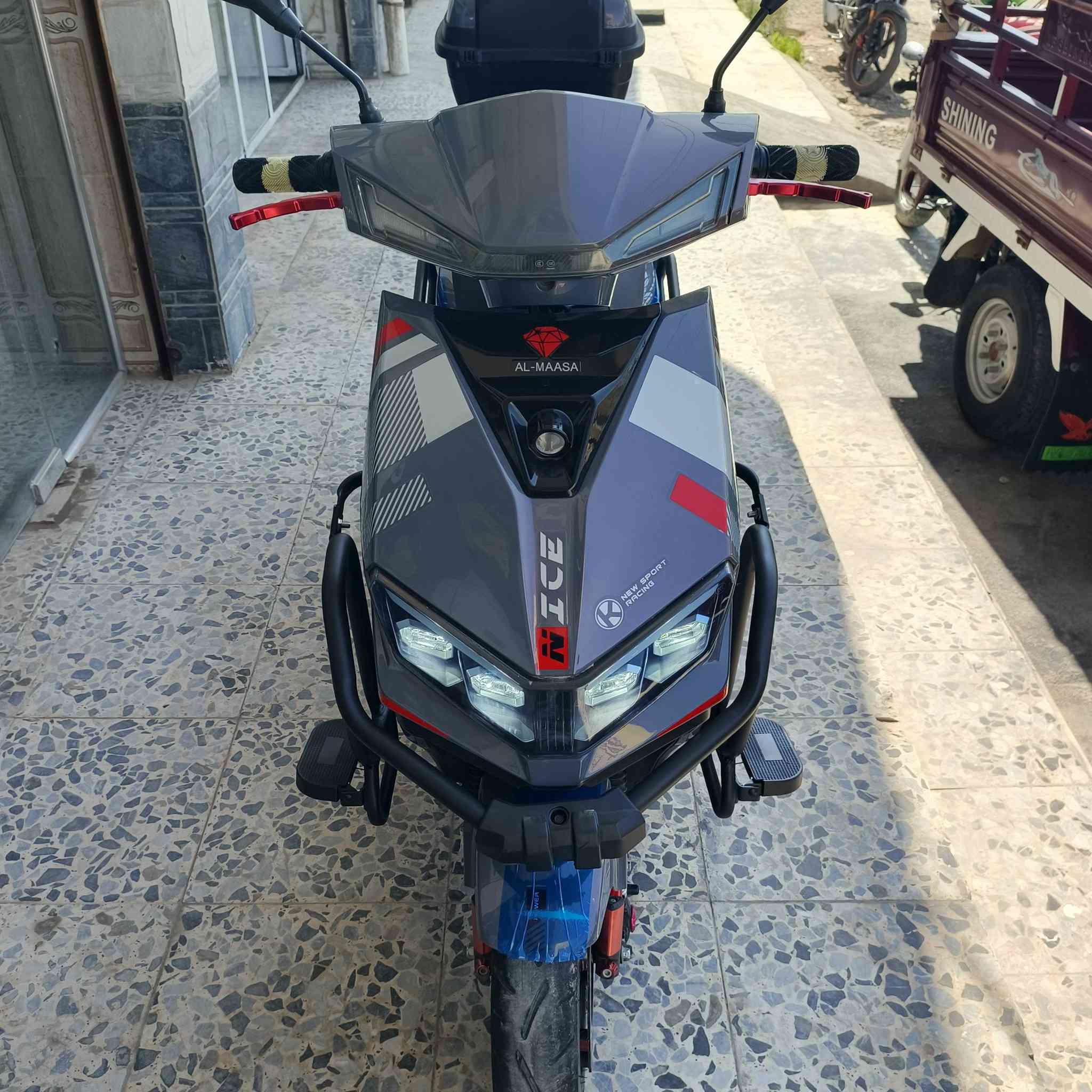 البيع موطور شحن بعده جديد موديل 26 مستخدم شي قليل 6بطاريات كبار شرط فحص وضمان كله شغال فول مواصفات نظافه وفول وين مايعجبك فحص سعر 650 مكان الرمادي التاميم الاتصال على رقم الهاتف ***********
