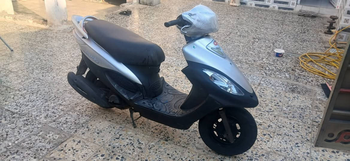 سلام عليكم شباب دراجه كاموكو البيع بعده اخت الوكيل درجه جديده صاله اقل الشهر طالعه الاستفسار ***********
