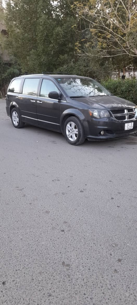 سلام عليكم دوج كرفان 2011 فئه CREW السعر 120 
بغداد حي الجوادين للاتصال ***********
