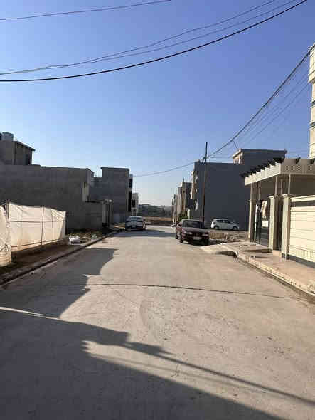 يتوفر هيكل للبيع 100 متر 5 في 20 
الاهيكل حي الفلاح الثانية جمعية ام الربيعين + وصل بلدية 
الاهيكل  طابقين يتكون من 3 غرف وبناء حديث 
الاهيكل شروق تام وبسعر مناسب جدا 
السعر 93 قابل للتفاوض 
موقع المكتب الكائن في حي الفلاح الثانية شارع الملعب قرب العمارة الزرقاء 
للاستفسار عن الهاتف *********** 🔹***********
يتوفر دور ايجارات /وبيع وشراء //الاراضي / والبيوت/ والإهياكل 
يتوفر عروض كافه المناطق زيونة حي الفلاح الثانية خلف المرور 
كل ما عليك اتصل ع ارقام التالية ونستقبل كافة العروض

)/////////////(/(/(/(/(/((/(اختياركم الأفضل 🌚🤍///////(:(/(/(/(/(
