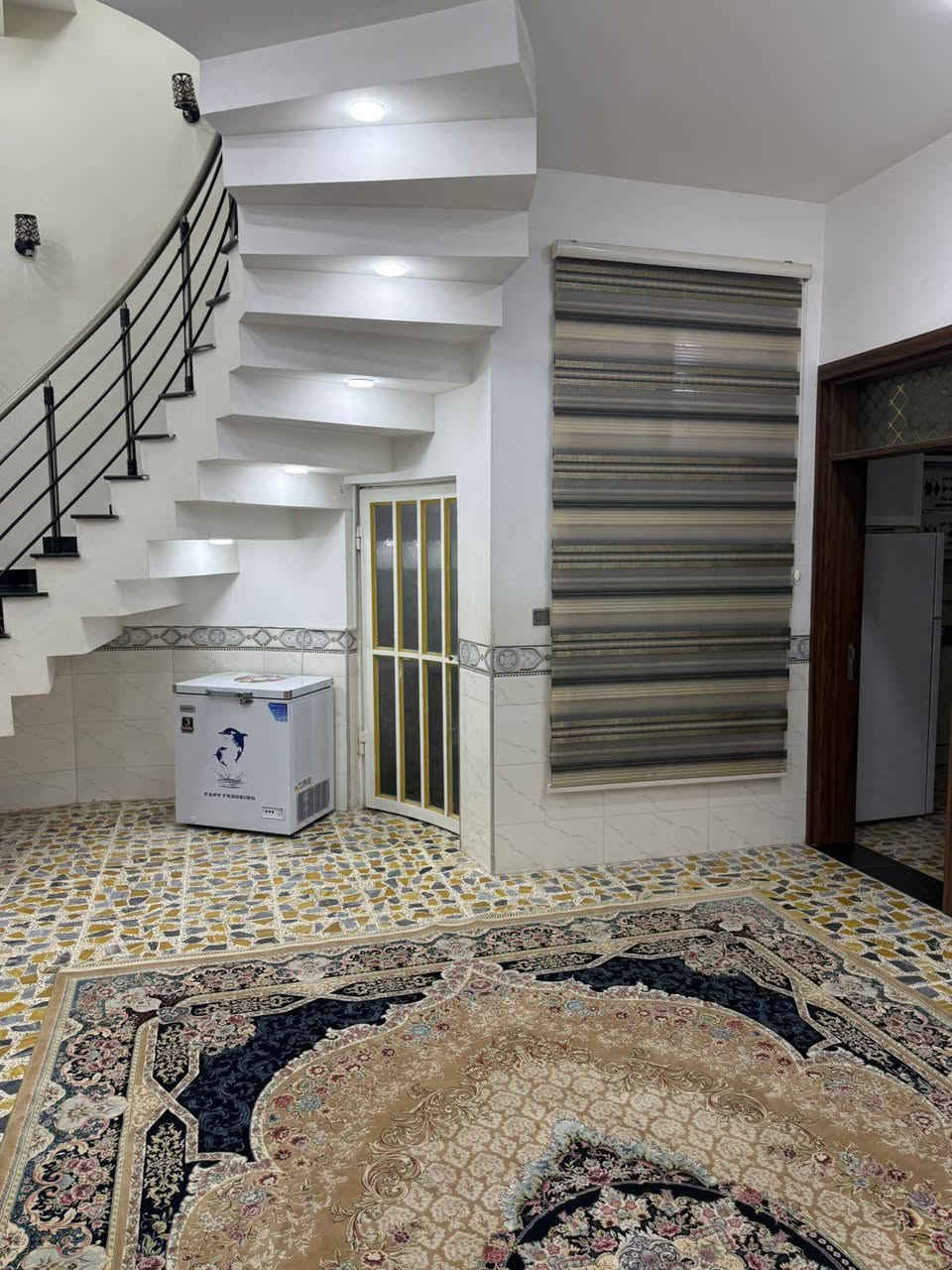 🕋بسم الله الرحمٰن الرحيم 🕋

👋السلام عليكم ورحمة الله وبركاته👋

🏪يعلن مكتب انمار للعقار

🌄الانبار قضاء الفلوجه 

🏡 مشتمل 

#للبيع في حي الضباط الرابعه بناء حديث طابقين 

🔵 المساحه 150م الوجه 7.5م النزال 20م 

🚧 بناء طابوك  حديث الارضيه كاشي 

طابو صرف سند تحويل ملكيه بسم شخص واحد 

🛣️شارع 8 نافذ على شارع عام قرب جامع مكي الكبيسي 

🏠طابقين 

🔵استقبال 
🔵مطبخ حار بارد 
🔵غرف عدد 4
🔵مناور عدد 2
🔵صاله عدد 2
🔵صحيات عدد 3  
 

💲#السعر المعلن 150مليون 

🧑‍💻عزيزي عندك عقار وتريد تبيعه باسرع وقت راسل صفحتنه نلبي لك طلبك 🙏♥️

⁉️للاستفسار اكثر مراسله صفحتنا او زياره المكتب انمار للعقار الواقع على شارع 60 مجاور مطعم  نفر بخاري  ومجاور المطعم وكوفي بلاك ساراي شارع السكلات او الاتصال 

☎️***********☎️كورك 
☎️***********☎️ واتساب  

⁉️اذا كنت تملك عقار وترغب في نشره مراسله صفحتنا او زياره المكتب انمار للعقار او ارسال المعلومات على الواتساب ☎️👆

⁉️الاسعار المعلنه في مكتبنا تحدد من قبل البائع وليس المكتب ونجمع البائع والمشتري وجها لوجه لاتمام عمليه البيع

⁉️متابعه ولايك للصفحه ليصلكم كل ماهو جديد فضلاً وليس أمراً

♥️طابت أوقاتكم بكل خير ♥️
سوق الفلوجه المفتوح عقارات الفلوجة العقار المميز الفلوجة سنتر عقارات الفلوجة🏘
