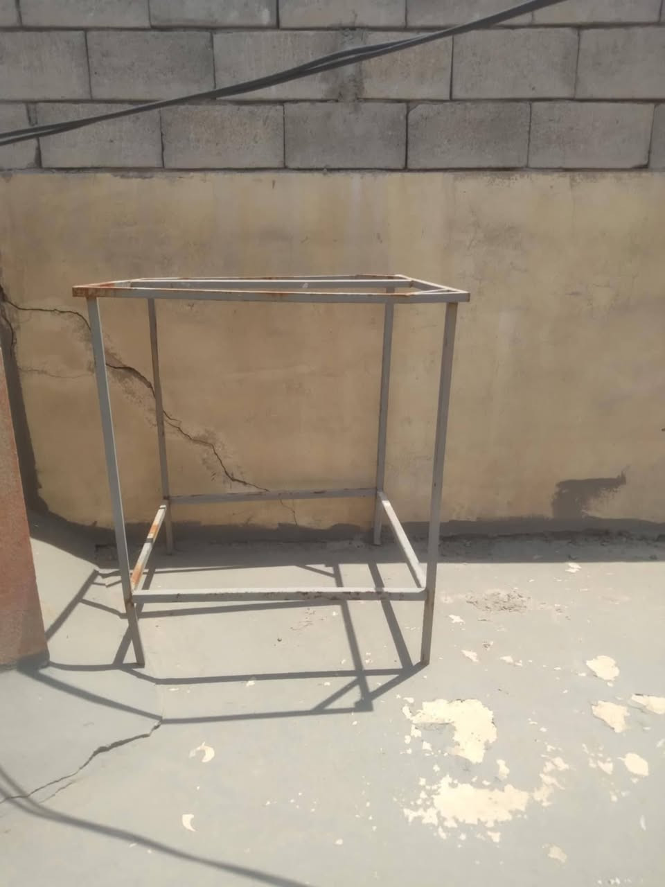 عصاره فواكه جديده السعر 30 قاعدة مبردة السعر 20 ميز السعر 10 قاعدة براد تصغر وتتكبر السعر 10حي السماح ***********
