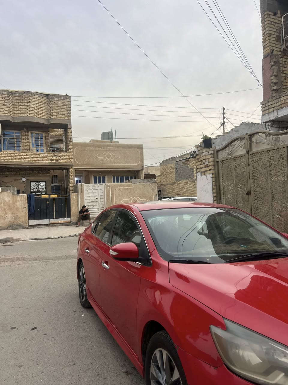 سلام وعليكم
للبيع نيسان srسنترا ٢٠١٧  تيربو امريكي فول مواصفات رقم اربيل سنويه بأسمي تريد تحويل تريد وكاله 
بصمة
فتحة
نضام سبورت ويكو 
ويلكب اشاير بلمري
تحكمات ستيرن 
كروس تثبيت سرعة 
تدفئة وتبريد بلكشنات
بلوتوث يواس بي 
بصمة ابواب وصندوق 
وصور الحادث بلمنشور بدون دواخل 
وبدون شاصي حادثهة خفيف السيارة عارضهة ب103 وبيهة مجال 
السيارة نضيفة بمعنى الكلمة تجي وشوف بعينك ***********
