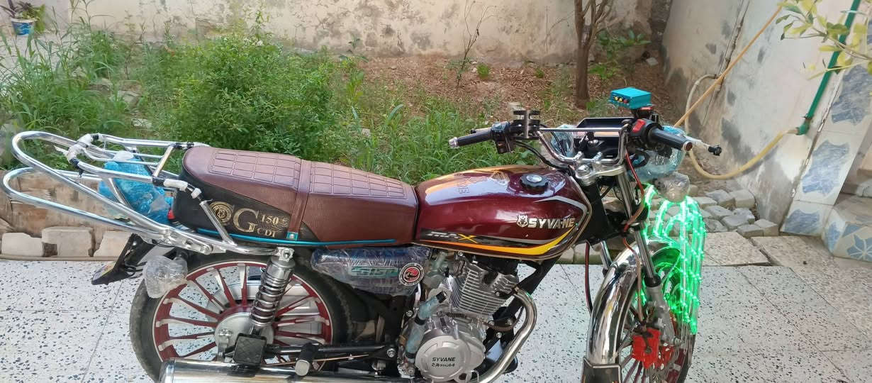 سلام عليكم اخواني ماتور موديل 25 ما مستخدم هواي فليل خمسه جير سلف  سعر 850 اغراض مالتها كلها 26 اوراق موجود شرط نمبرغي لحد برغي نظافه فول عنوان العياضيه شراي يتصل على الرقم ***********
